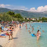 With Parking Space Kastel Stari, Kastela - 24406 Apartment